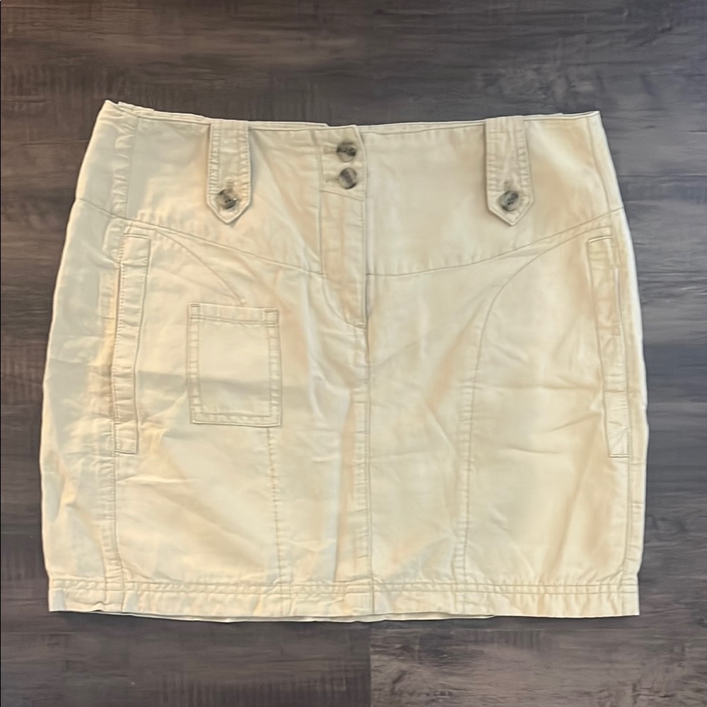 Theory Cargo Style Cream Mini Skirt